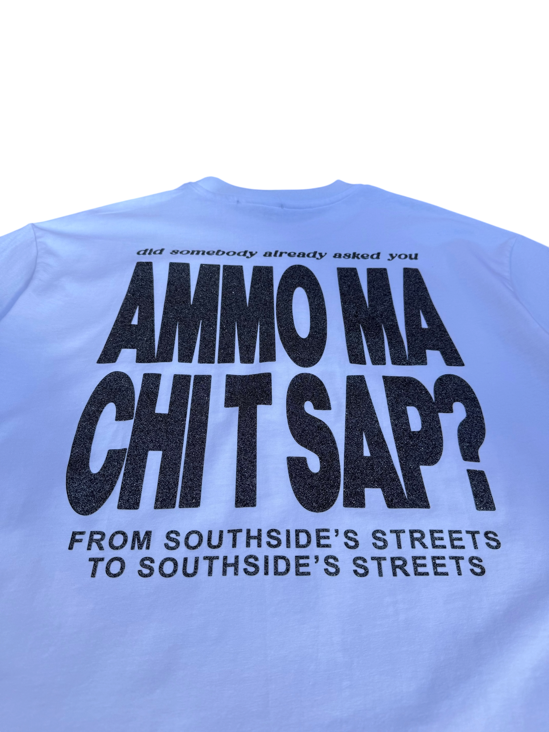 T-Shirt BoxyFit Scritta Retro “AMMO MA CHI T SAP?” argentata brillantinata