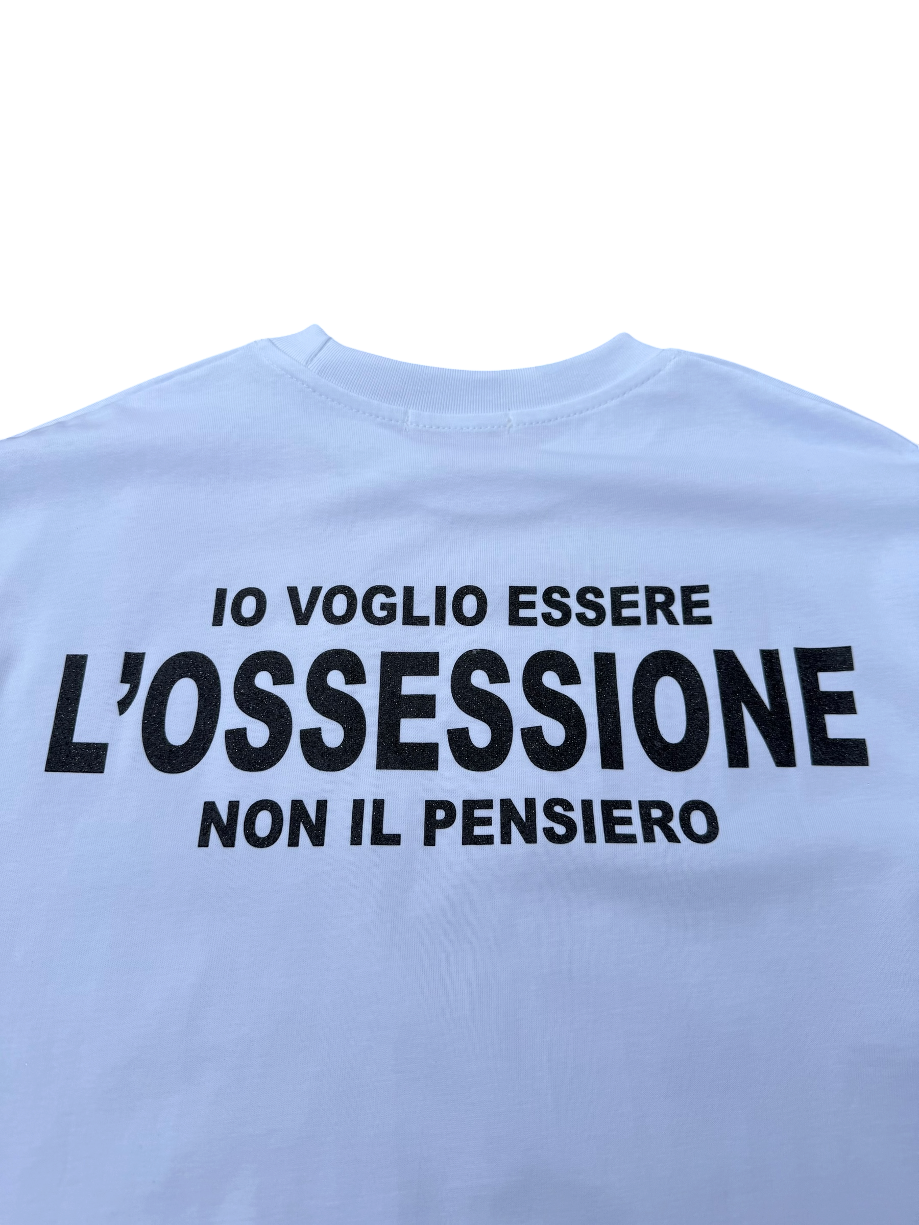 T-Shirt BoxyFit Scritta Retro " IO VOGLIO ESSERE L'OSSESSIONE NON IL PENSIERO" Nera Brillantinata
