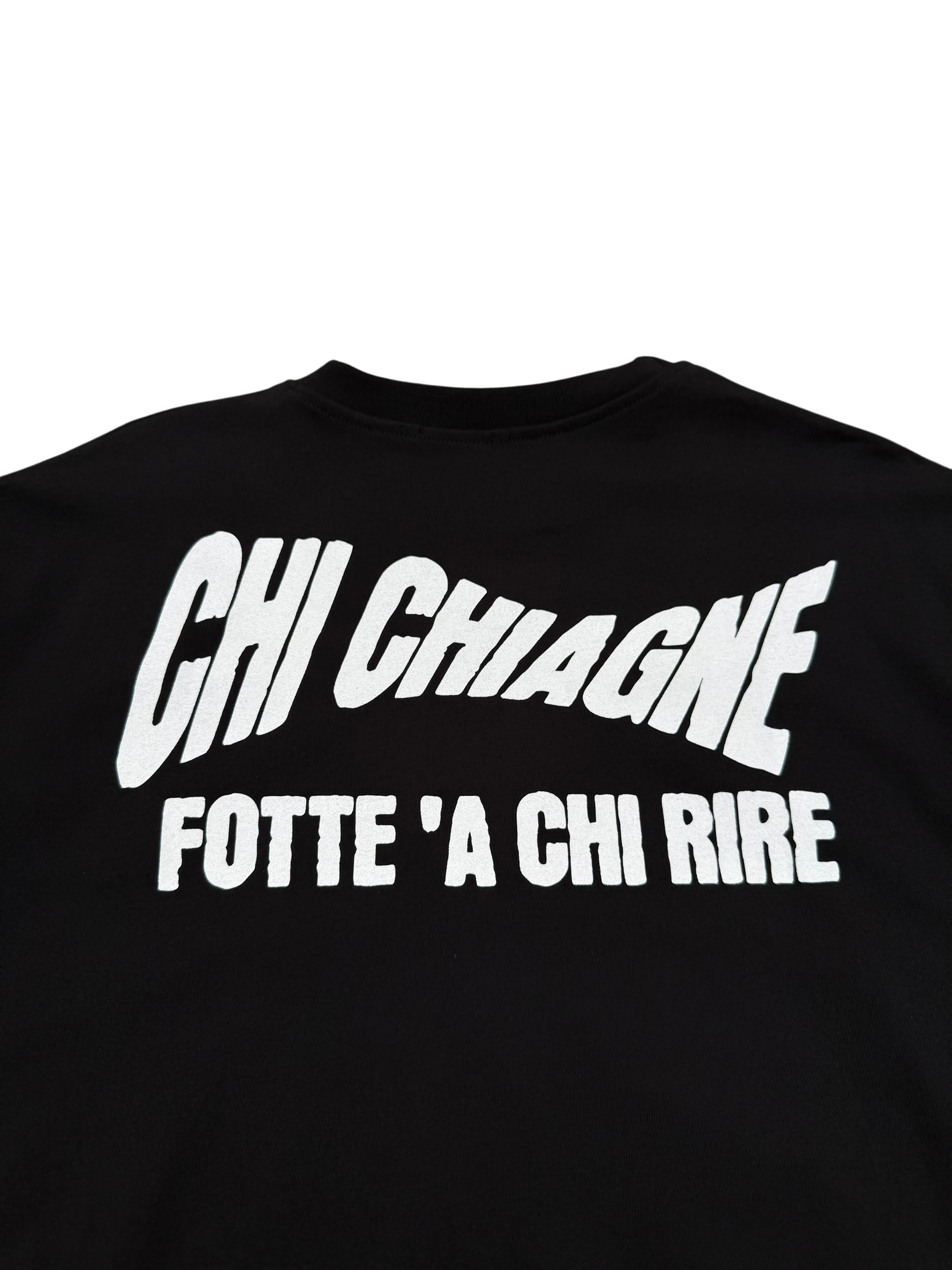 T-Shirt BoxyFit Scritta Retro "CHI CHIAGNE FOTTE 'A CHI RIRE"