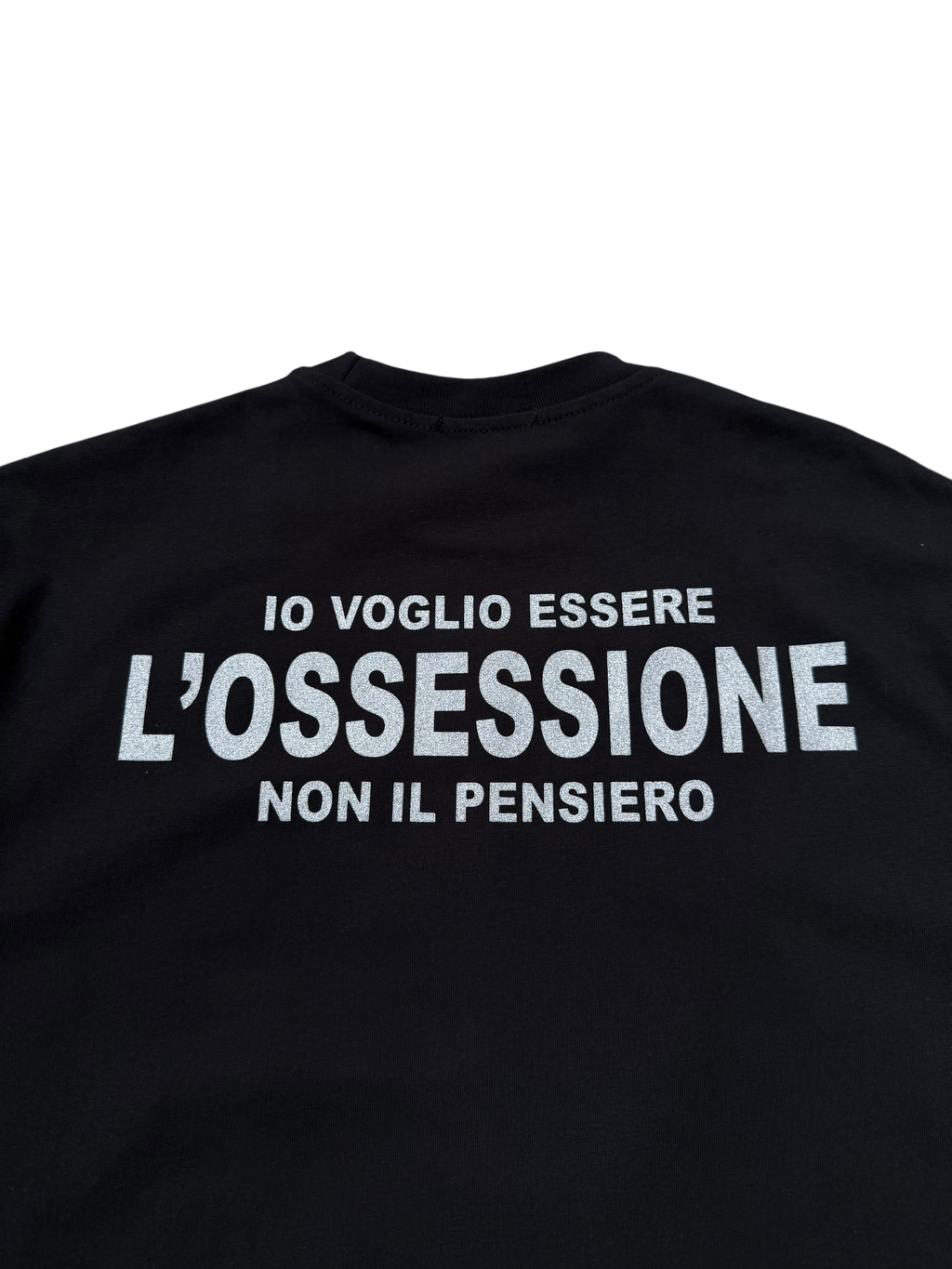 T-Shirt BoxyFit Scritta Retro "IO VOGLIO ESSERE L'OSSESSIONE NON IL PENSIERO" Argentata Brillantinata