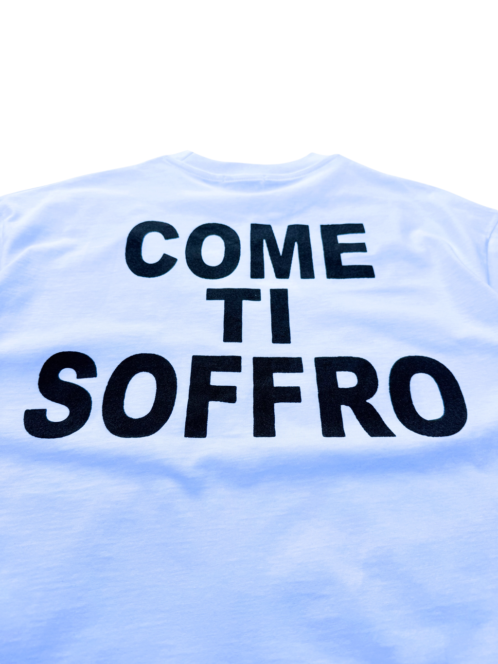 T-Shirt BoxyFit Scritta Retro "Come Ti Soffro" Nera Brillantinata